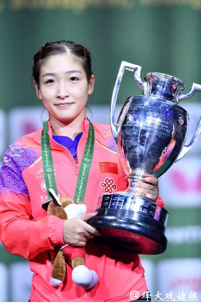 刘诗雯无偿担任赛事推荐官,暖心公益推广乒乓球事业 刘诗雯无偿担任赛事推荐官,暖心公益推广乒乓球事业